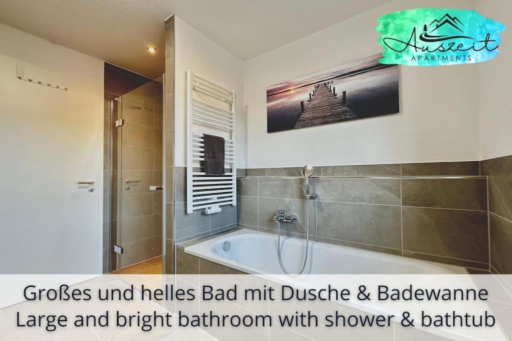 Auszeit Apartment Deluxe Am Uferpark - Nur 100 M Bis Zum Bodensee, Direkt Am Bodenseeradweg, 2 Schlafzimmer, 2 Sonnenbalkone, Schnelles Wlan, Kostenloser Tiefgaragenstellplatz, Fuer Bis Zu 4 Personen Friedrichshafen Buitenkant foto